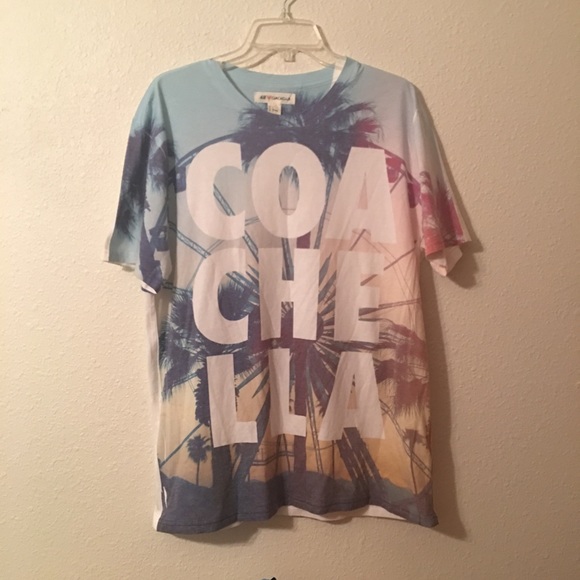 H&M Other - H&M Coachella T Shirt